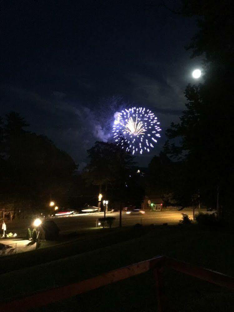 Rock Castle Resort Lake George Eksteriør bilde